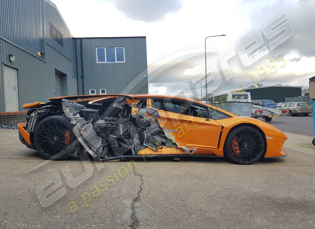 lamborghini 2018 (lp740-4 s coupe) con 11,442 miles, in preparazione per lo smantellamento di #6