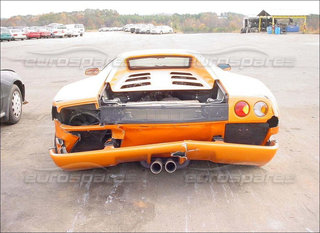 lamborghini diablo 6.0 (2001) con 4,000 miles, in preparazione per lo smantellamento di #7
