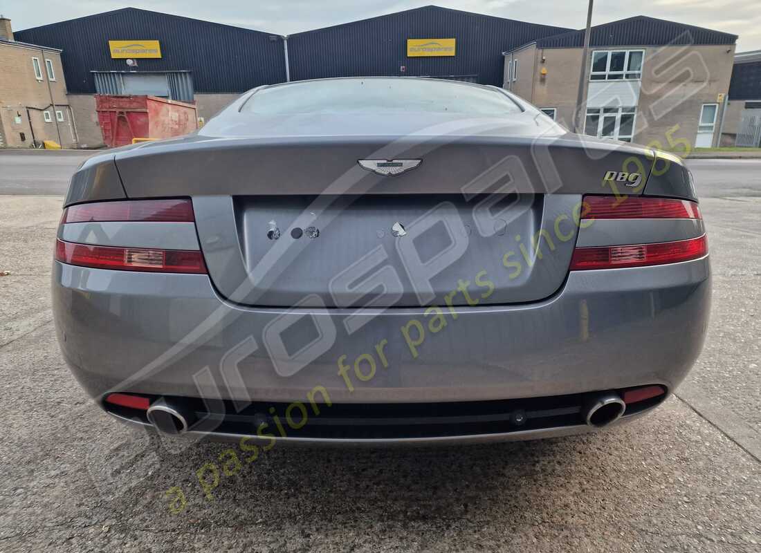 aston martin db9 (2007) con 102,483 miles, in preparazione per lo smantellamento di #4