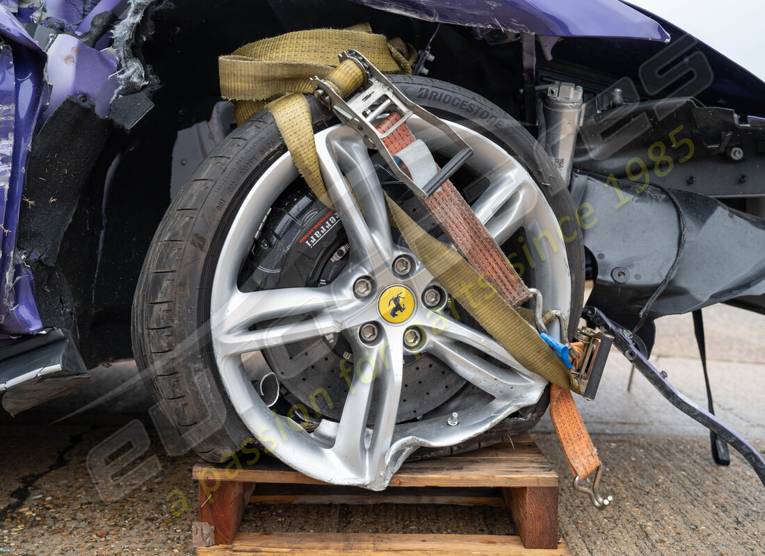 ferrari 296 gts con tbc, in preparazione per lo smantellamento #30