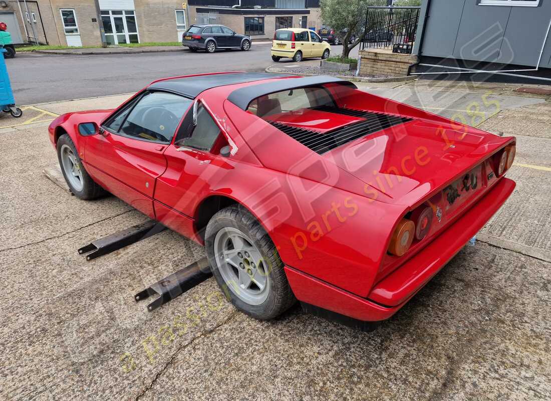 ferrari 328 (1985) con 28,673 chilometri, in preparazione per lo smantellamento #3