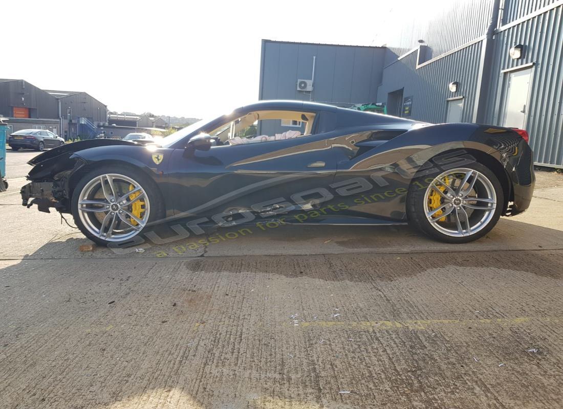 ferrari 488 spider (rhd) con 4,045 miles, in preparazione per lo smantellamento di #2