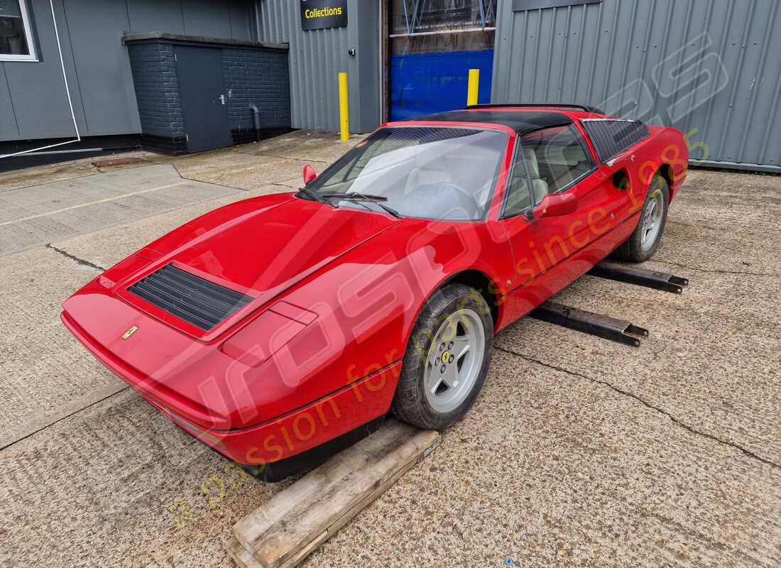 ferrari 328 (1985) con 28,673 chilometri, in preparazione per lo smantellamento #1