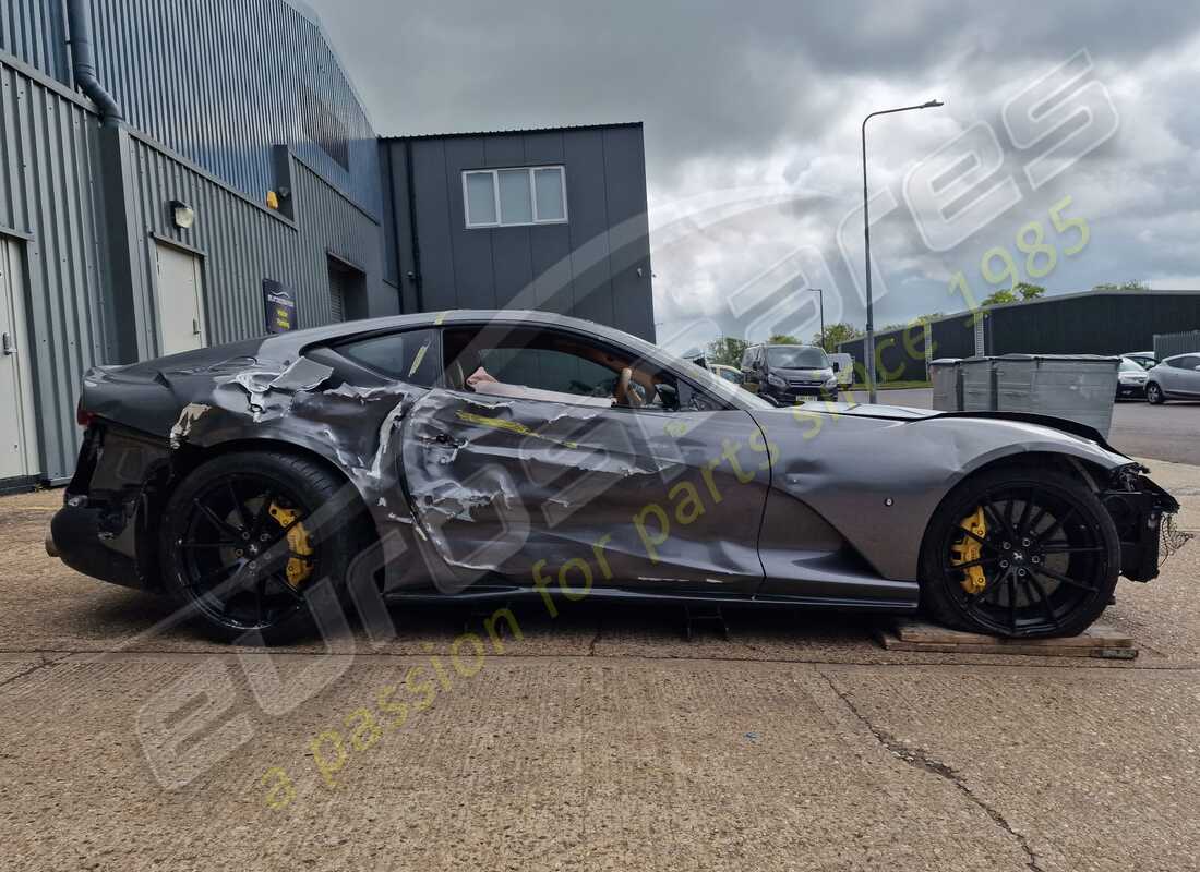 ferrari 812 superfast (rhd) con 4,073 miles, in preparazione per lo smantellamento di #6