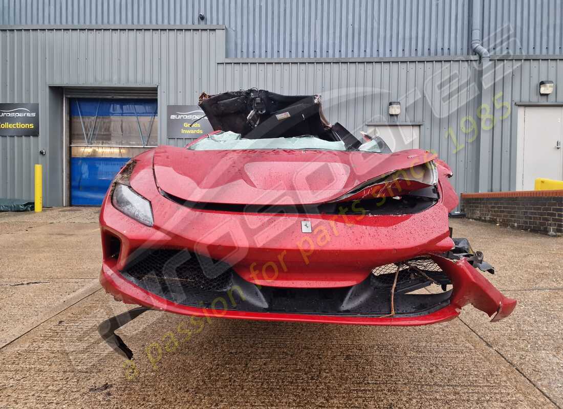 ferrari f8 tributo con 1,820 miles, in preparazione per lo smantellamento di #8