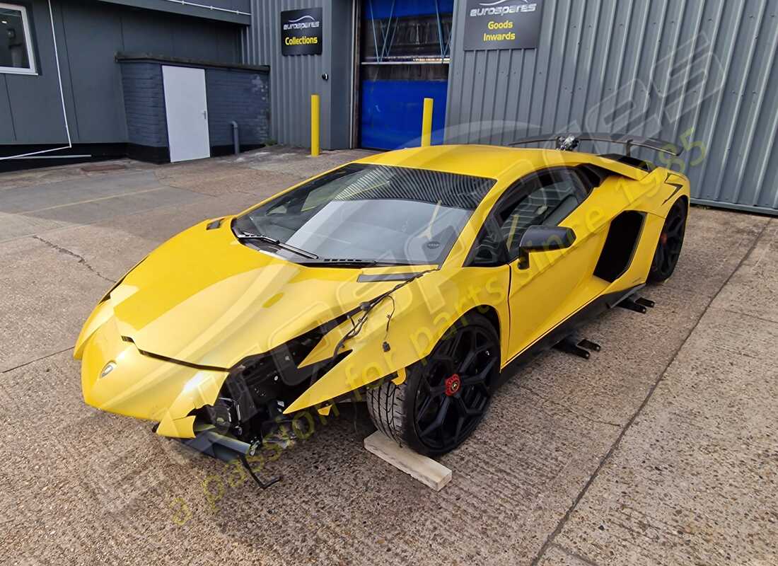 lamborghini 2016 (lp750-4 sv coupe) con 6,468 miles, in preparazione per lo smantellamento di #1