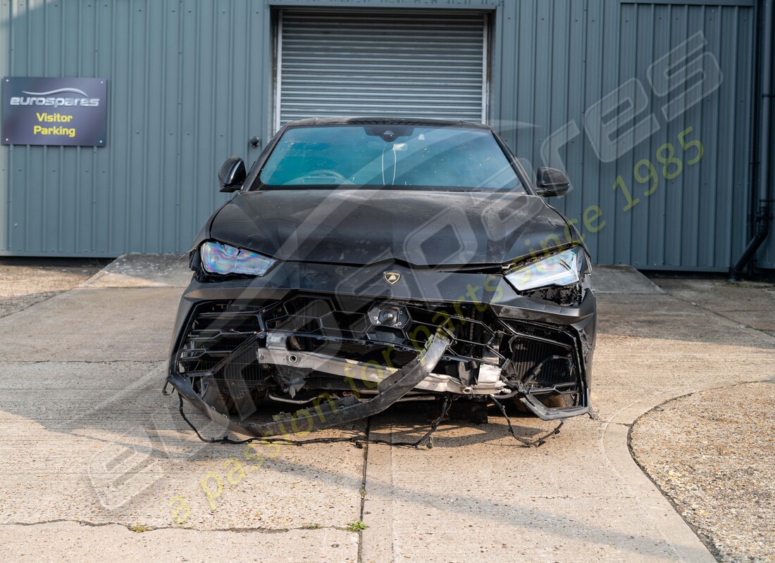 lamborghini urus (2022) con 11402, in preparazione per lo smantellamento #8