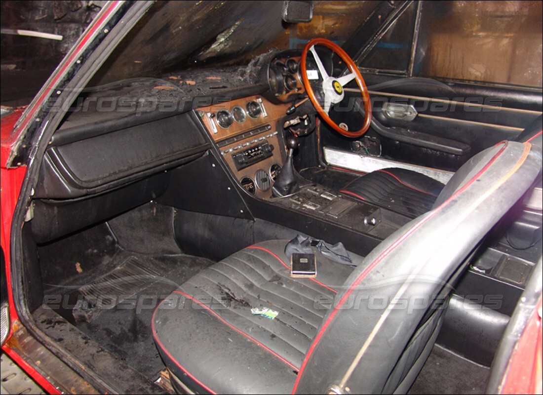 ferrari 365 gt 2+2 (mechanical) con sconosciuto, in preparazione per lo smantellamento di #5