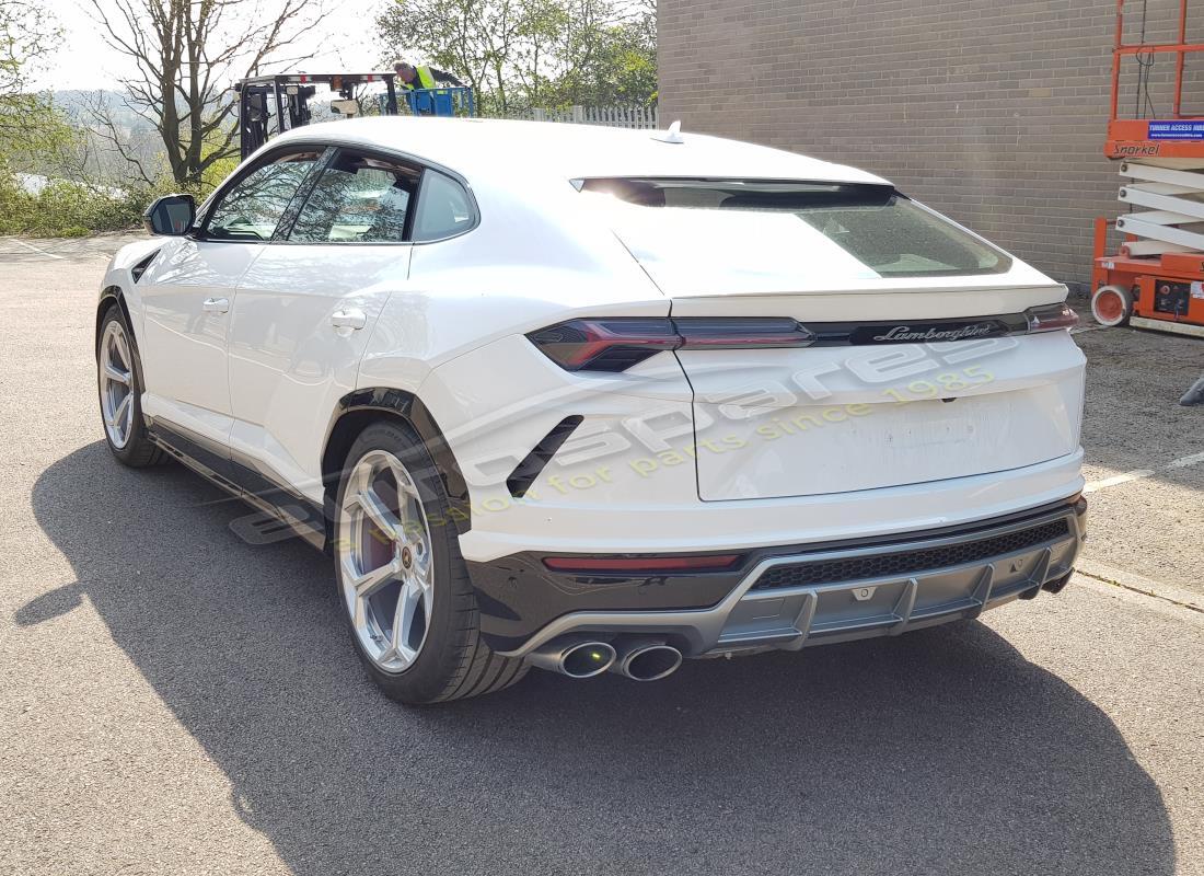lamborghini urus (2019) con 200 miglia, in preparazione per lo smantellamento di #3