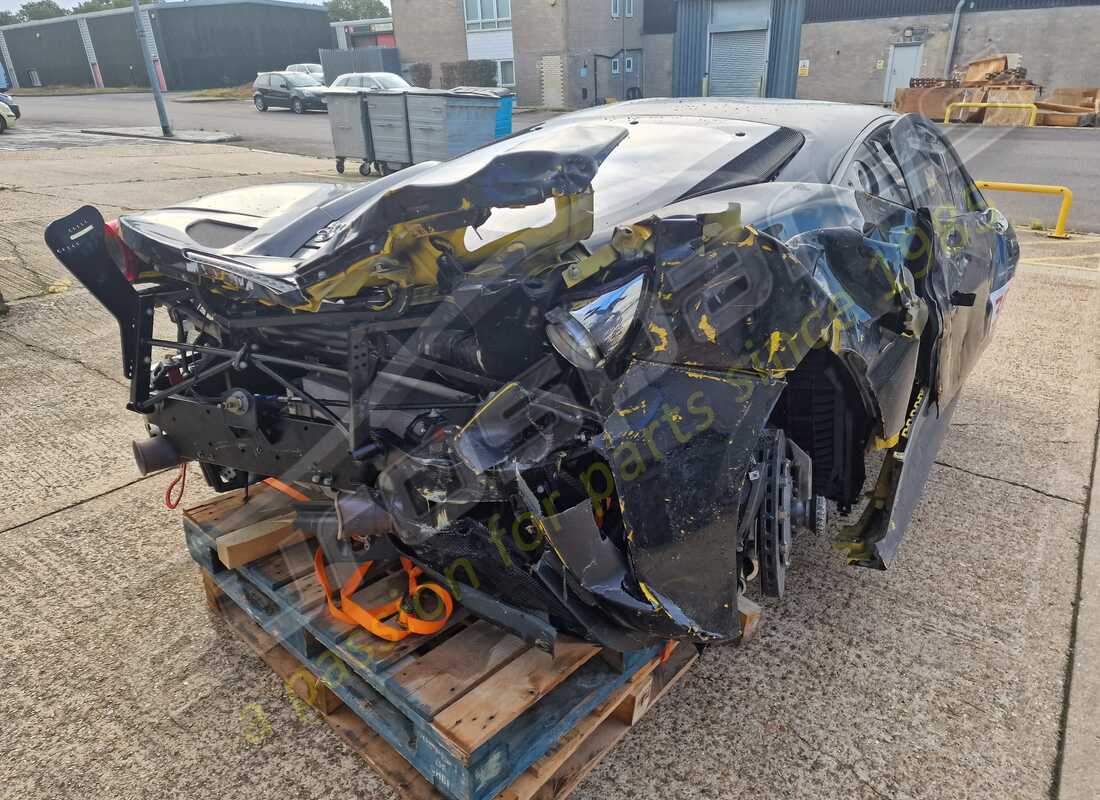 ferrari 488 challenge con 3,603 chilometri, in preparazione per lo smantellamento #5
