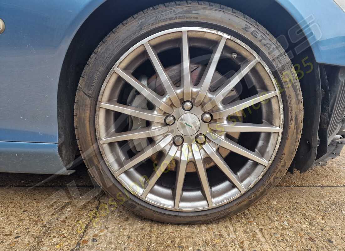 aston martin db9 (2007) con 100,275 miles, in preparazione per lo smantellamento di #21