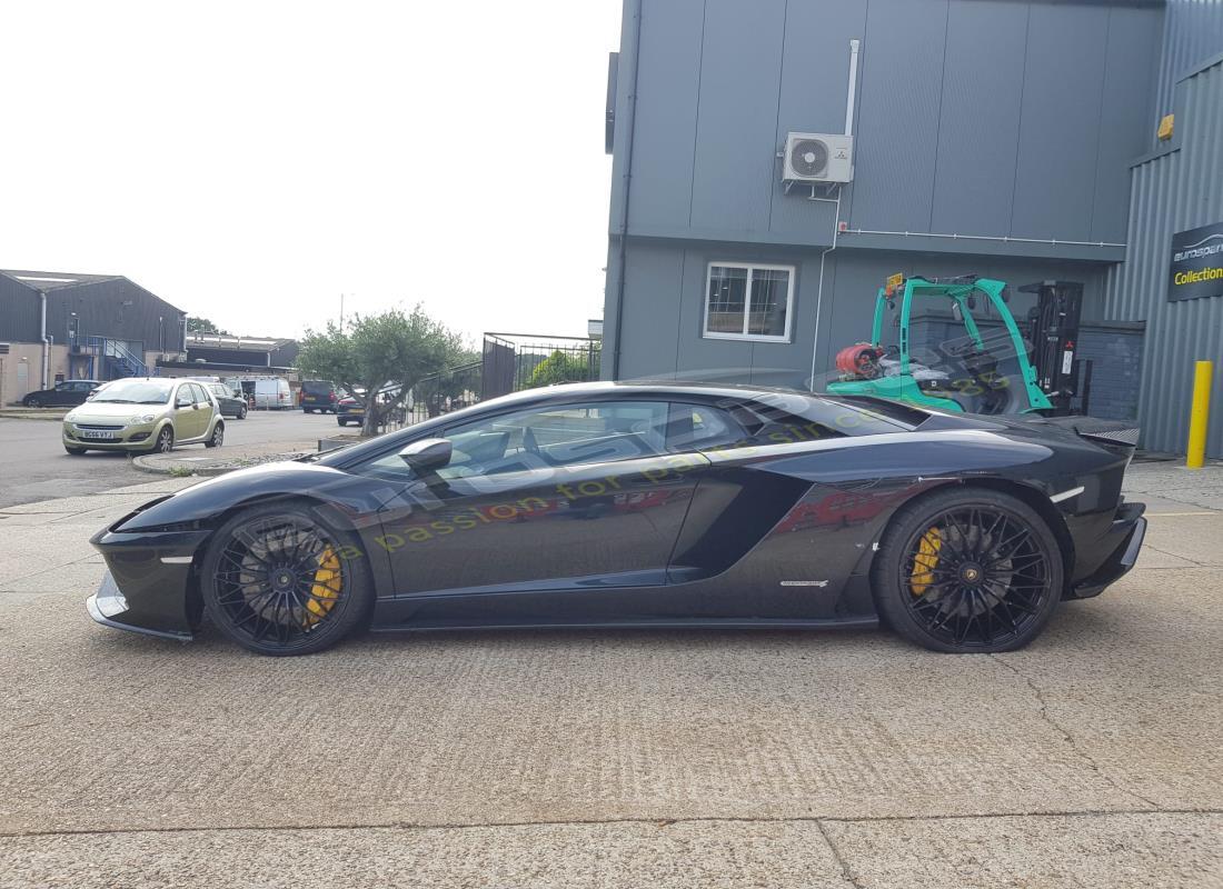 lamborghini lp740-4 s coupe (2018) con 6,254 miles, in preparazione per lo smantellamento di #2