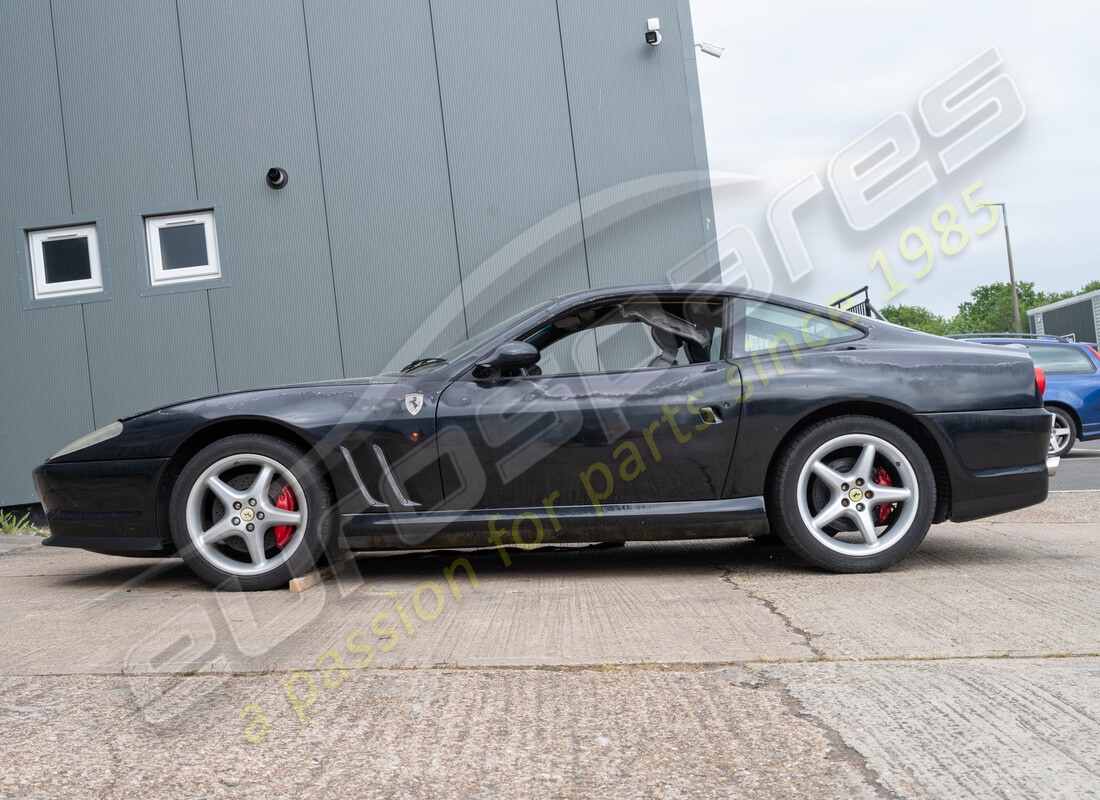 ferrari 550 maranello con 122523, in preparazione per lo smantellamento di #2