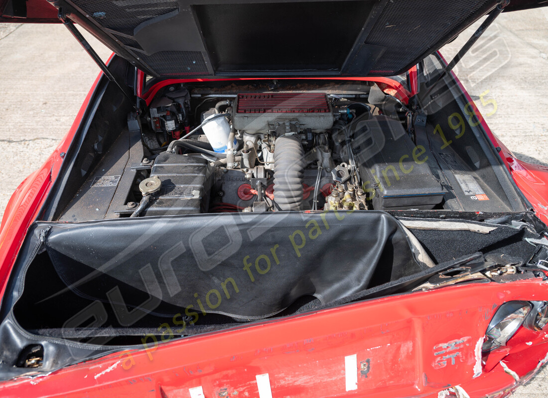 ferrari 328 (1988) in preparazione per lo smantellamento #14