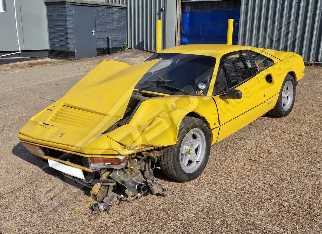 ferrari 328 (1985) in preparazione per lo smantellamento presso eurospares