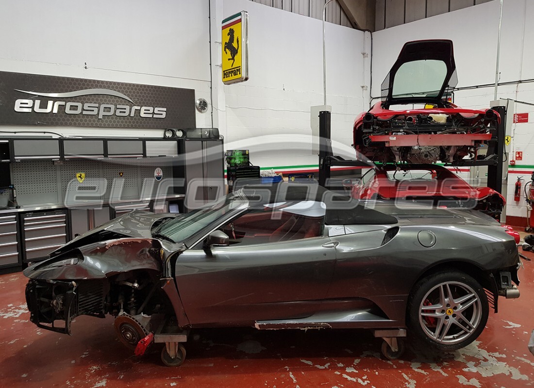 ferrari f430 spider (europe) con 31,139 miles, in preparazione per lo smantellamento di #2