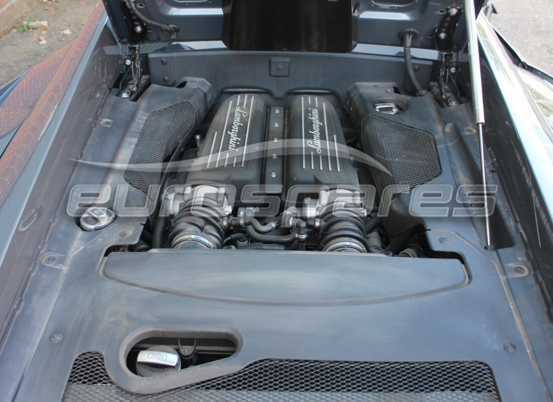 lamborghini lp560-2 coupe 50 (2014) con 7,461 miles, in preparazione per lo smantellamento di #8