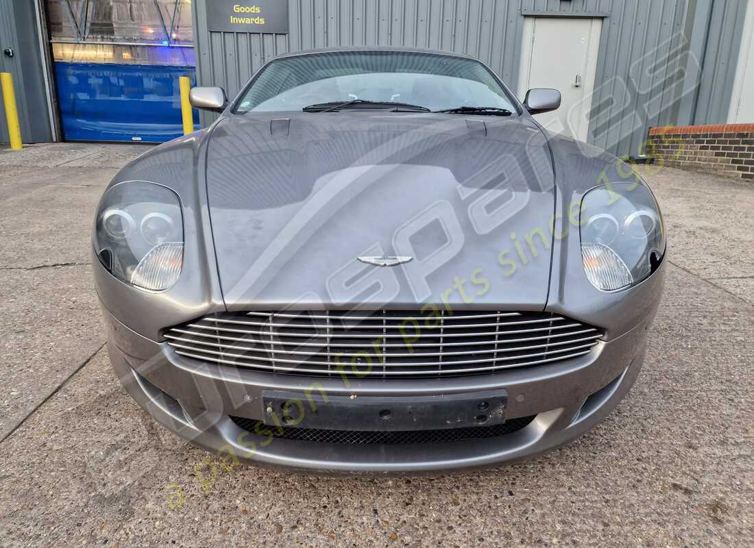 aston martin db9 (2007) con 102,483 miles, in preparazione per lo smantellamento di #8