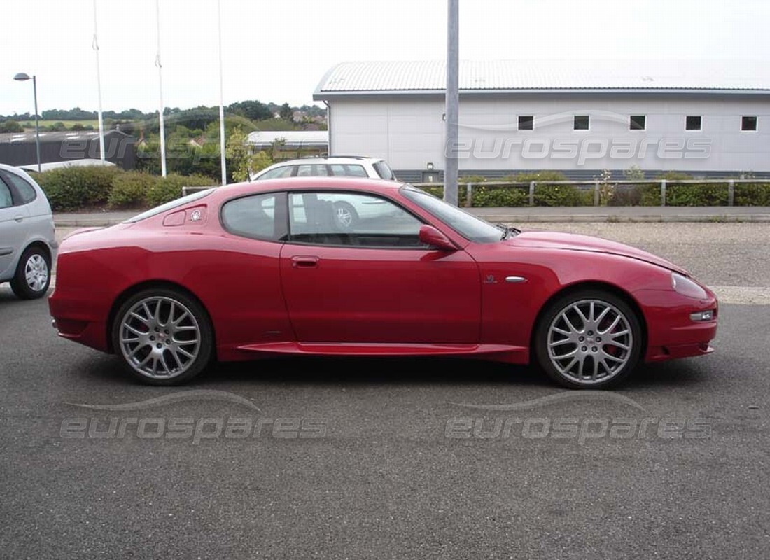 maserati 4200 gransport (2005) in preparazione per lo smantellamento presso eurospares