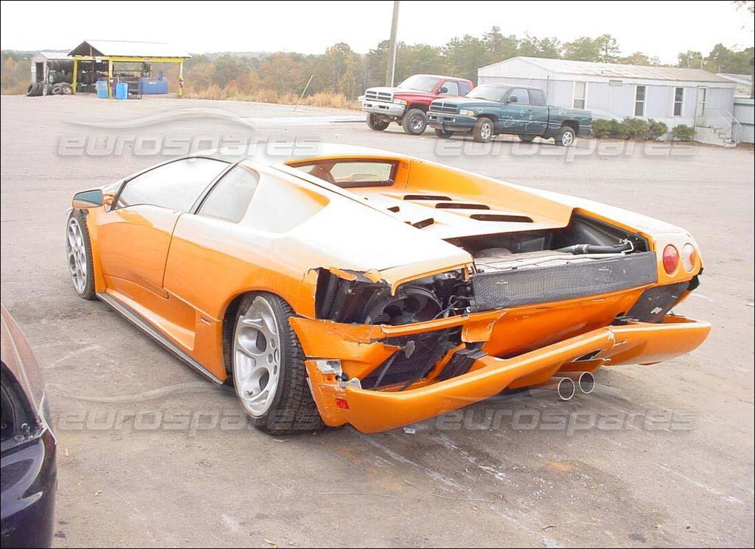 lamborghini diablo 6.0 (2001) con 4,000 miles, in preparazione per lo smantellamento di #6