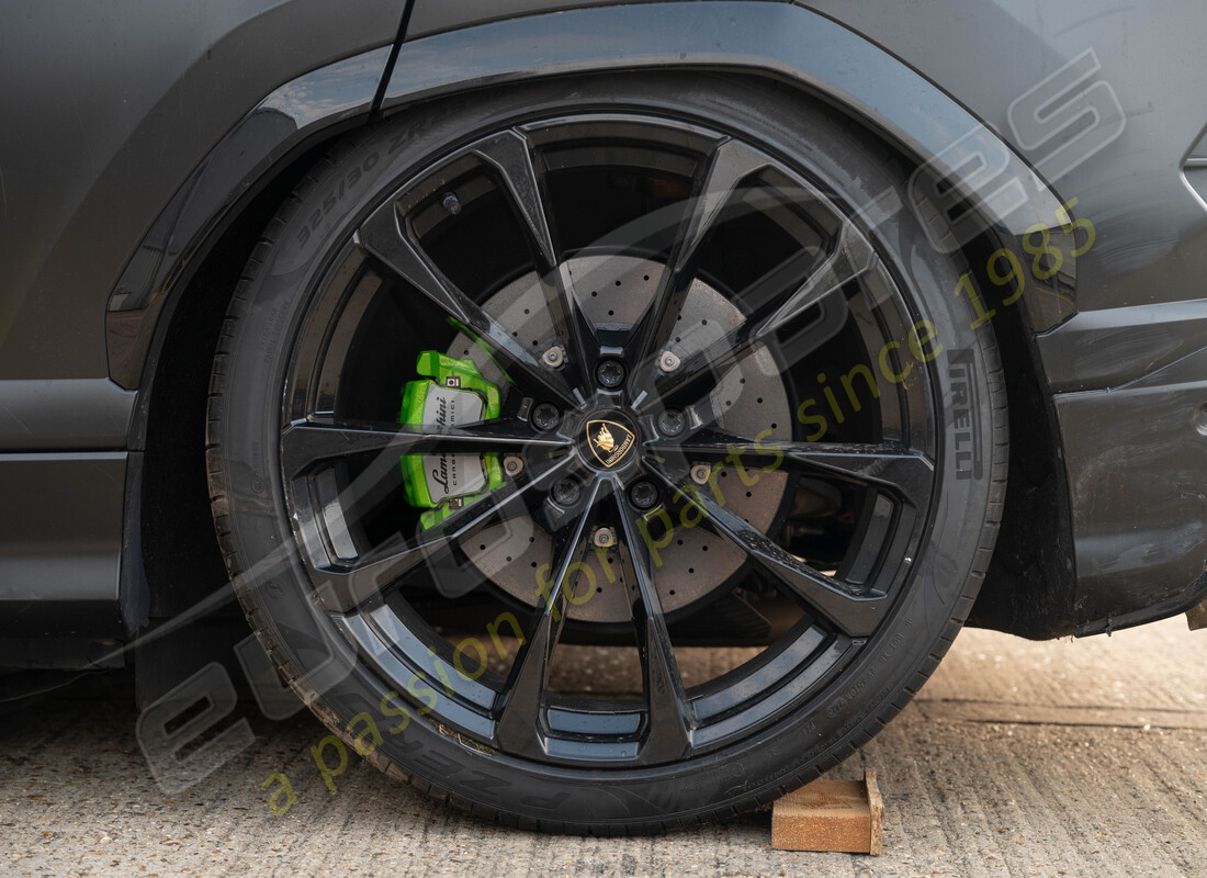 lamborghini urus (2022) con 11402, in preparazione per lo smantellamento #18