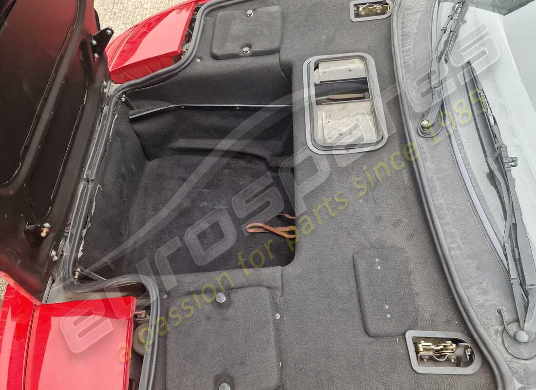 ferrari 355 (2.7 motronic) con 56683 km, in preparazione per lo smantellamento di #22