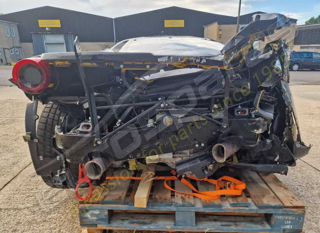 ferrari 488 challenge con 3,603 chilometri, in preparazione per lo smantellamento #4