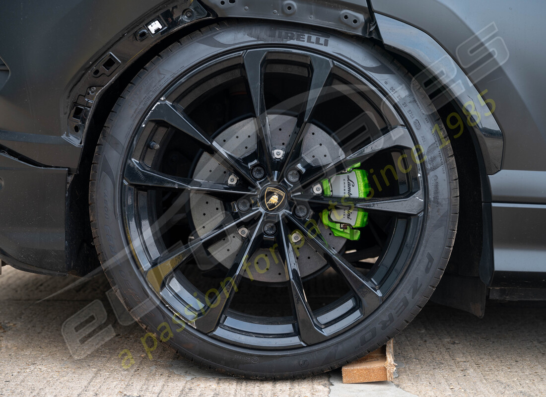 lamborghini urus (2022) con 11402, in preparazione per lo smantellamento #21