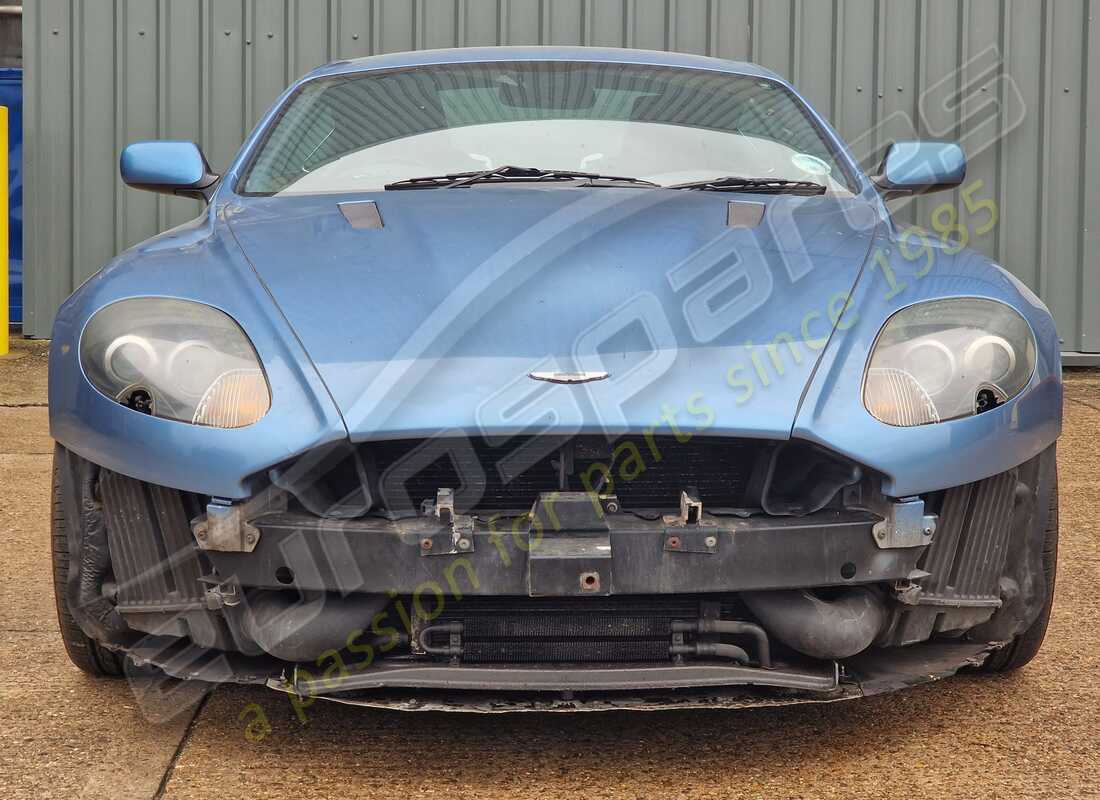 aston martin db9 (2007) con 100,275 miles, in preparazione per lo smantellamento di #8