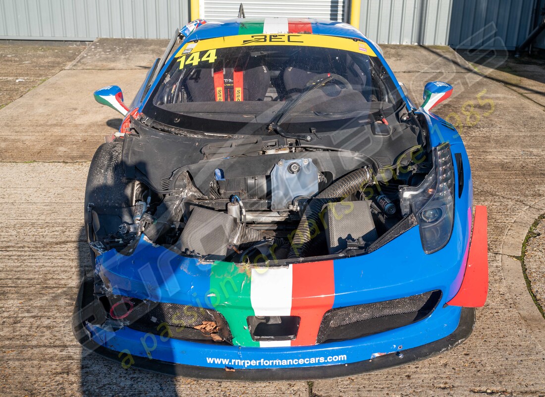 ferrari 458 challenge con 28080 kms, in preparazione per lo smantellamento di #14