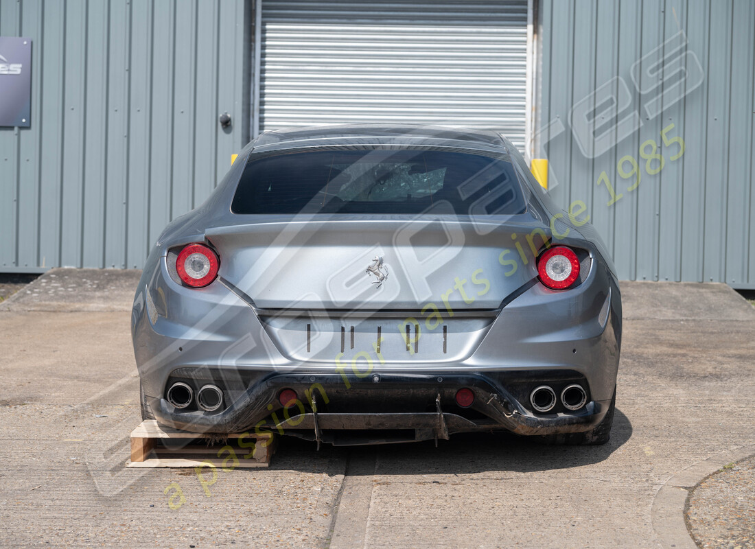 ferrari ff (rhd) con 50305, in preparazione per lo smantellamento di #4