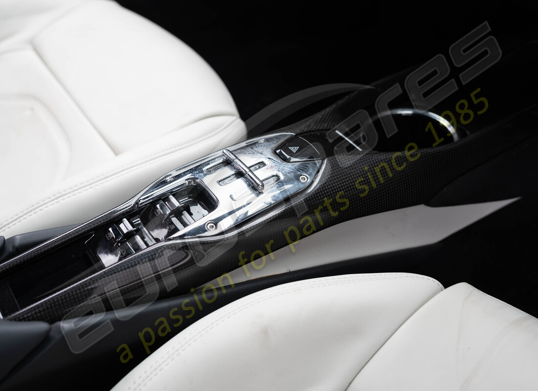 ferrari 296 gts con tbc, in preparazione per lo smantellamento #18