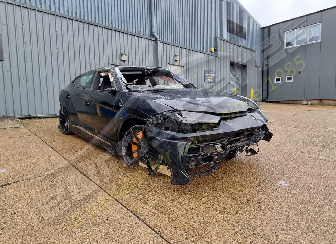 lamborghini urus (2020) con 7,343 miles, in preparazione per lo smantellamento di #7
