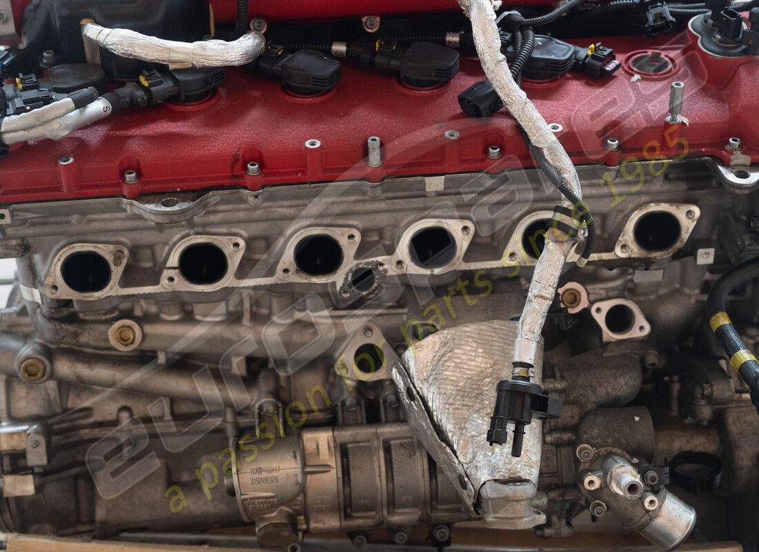ferrari gtc4 lusso (rhd) motore in preparazione per lo smantellamento #4
