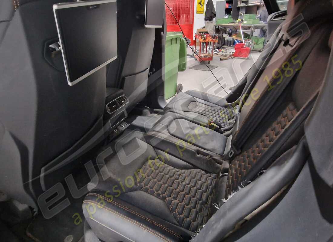 lamborghini urus (2020) con 7,343 miles, in preparazione per lo smantellamento di #12