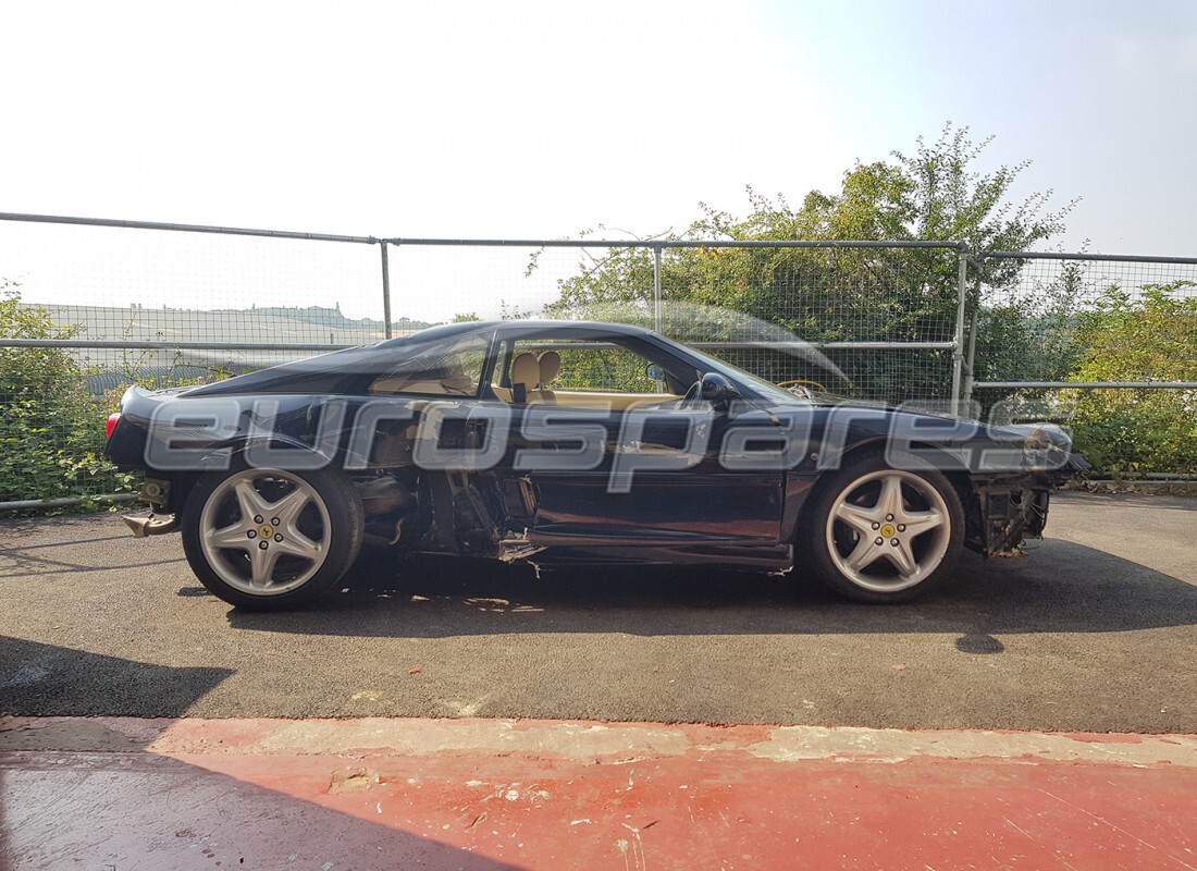 ferrari 355 (5.2 motronic) con 32,000 miles, in preparazione per lo smantellamento di #3