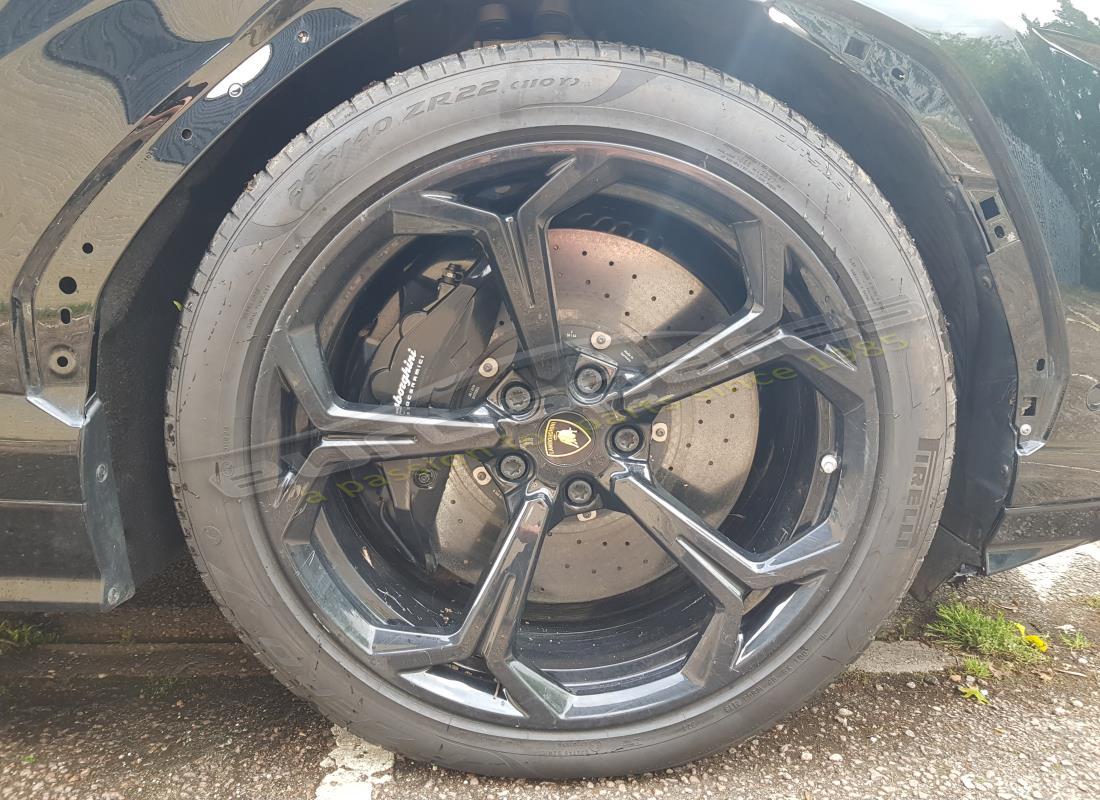 lamborghini urus (2019) con 7,805 miles, in preparazione per lo smantellamento di #11