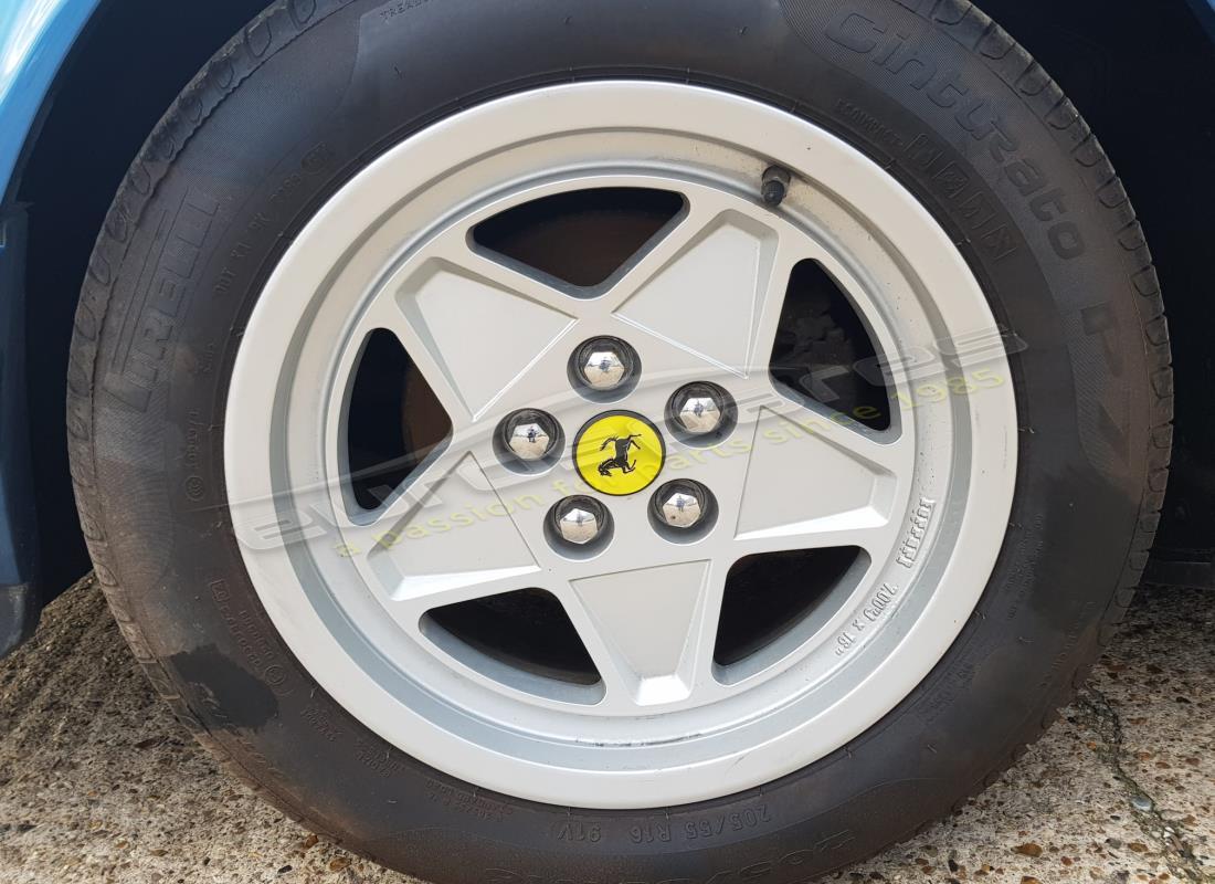 ferrari 328 (1988) con 66,645 miles, in preparazione per lo smantellamento di #14
