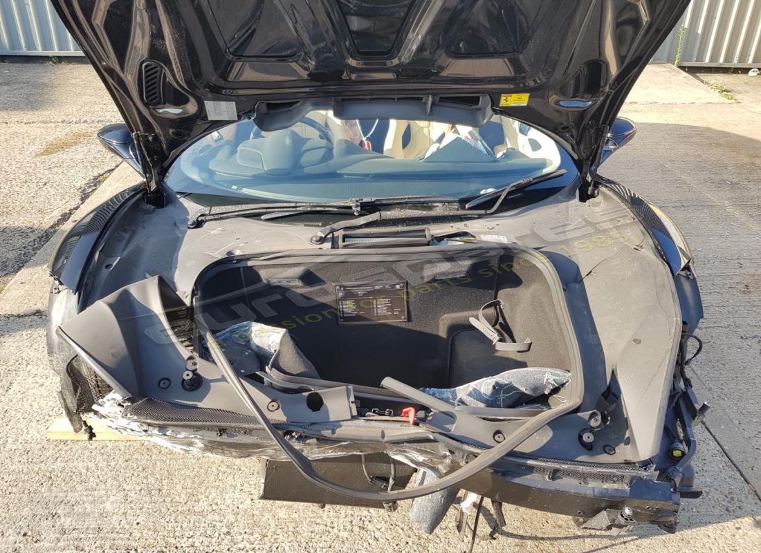 ferrari 488 spider (rhd) con 4,045 miles, in preparazione per lo smantellamento di #12