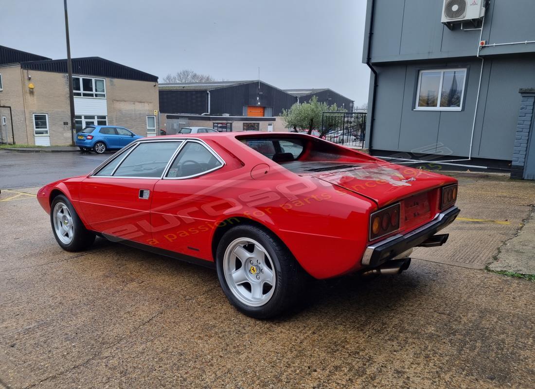 ferrari 308 gt4 dino (1979) con 33,479 miles, in preparazione per lo smantellamento di #3