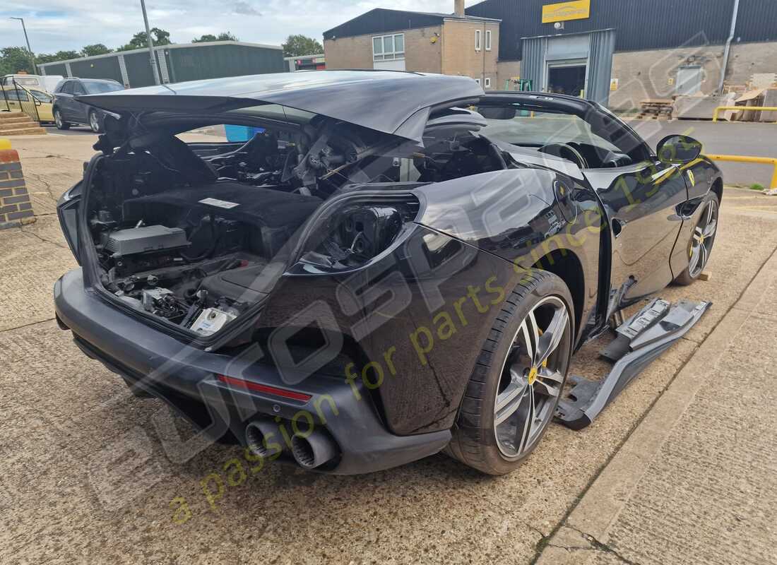 ferrari portofino con 6,500 miles, in preparazione per lo smantellamento di #5
