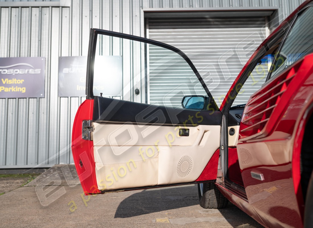 ferrari mondial 3.2 qv (1987) con 83223, in preparazione per lo smantellamento di #20