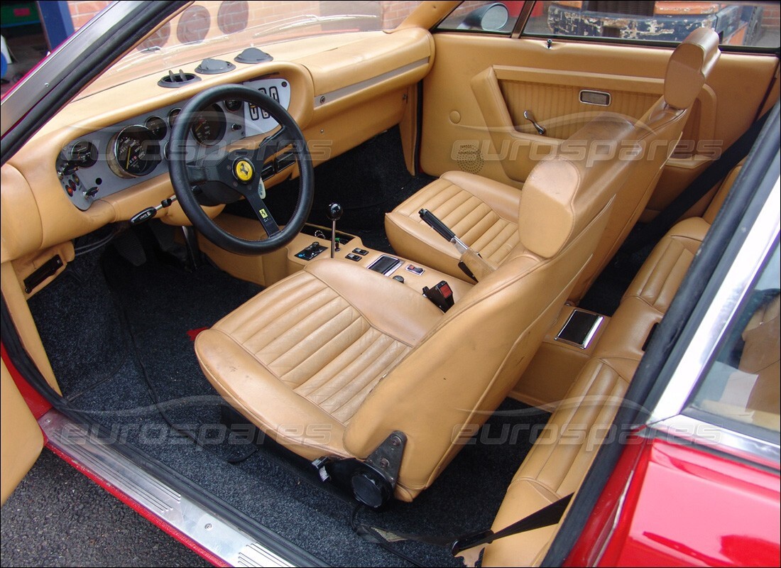 ferrari 308 gt4 dino (1979) con 54,824 chilometri, in preparazione per lo smantellamento #6