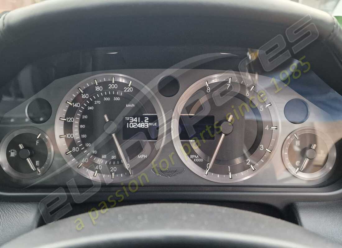 aston martin db9 (2007) con 102,483 miles, in preparazione per lo smantellamento di #14