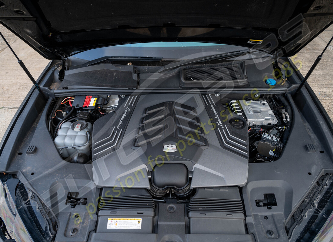 lamborghini urus (2022) con 11402, in preparazione per lo smantellamento #22