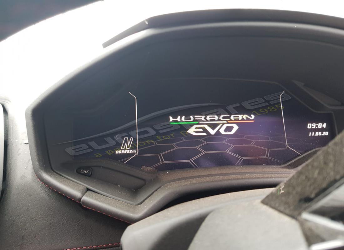 lamborghini 2020 (evo coupe) con 5,552 miles, in preparazione per lo smantellamento di #10