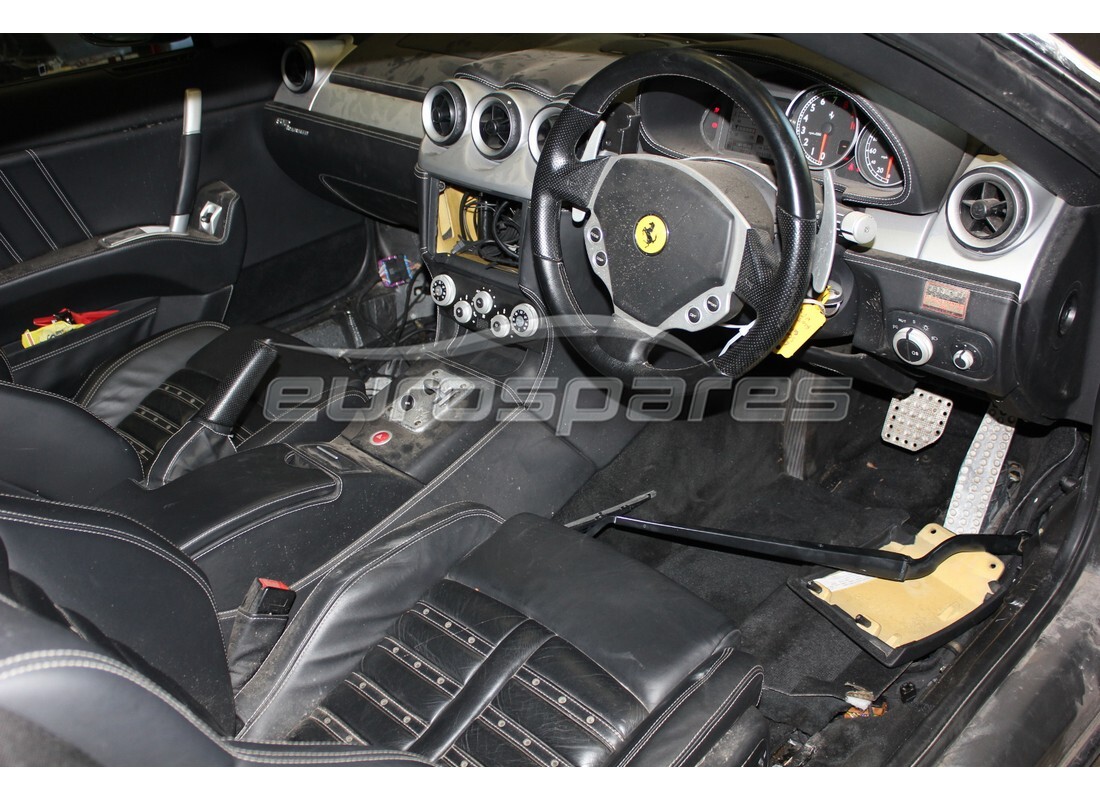 ferrari 612 scaglietti (europe) con 25,558 miles, in preparazione per lo smantellamento di #5