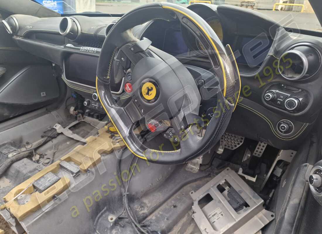 ferrari portofino con 6,500 miles, in preparazione per lo smantellamento di #9