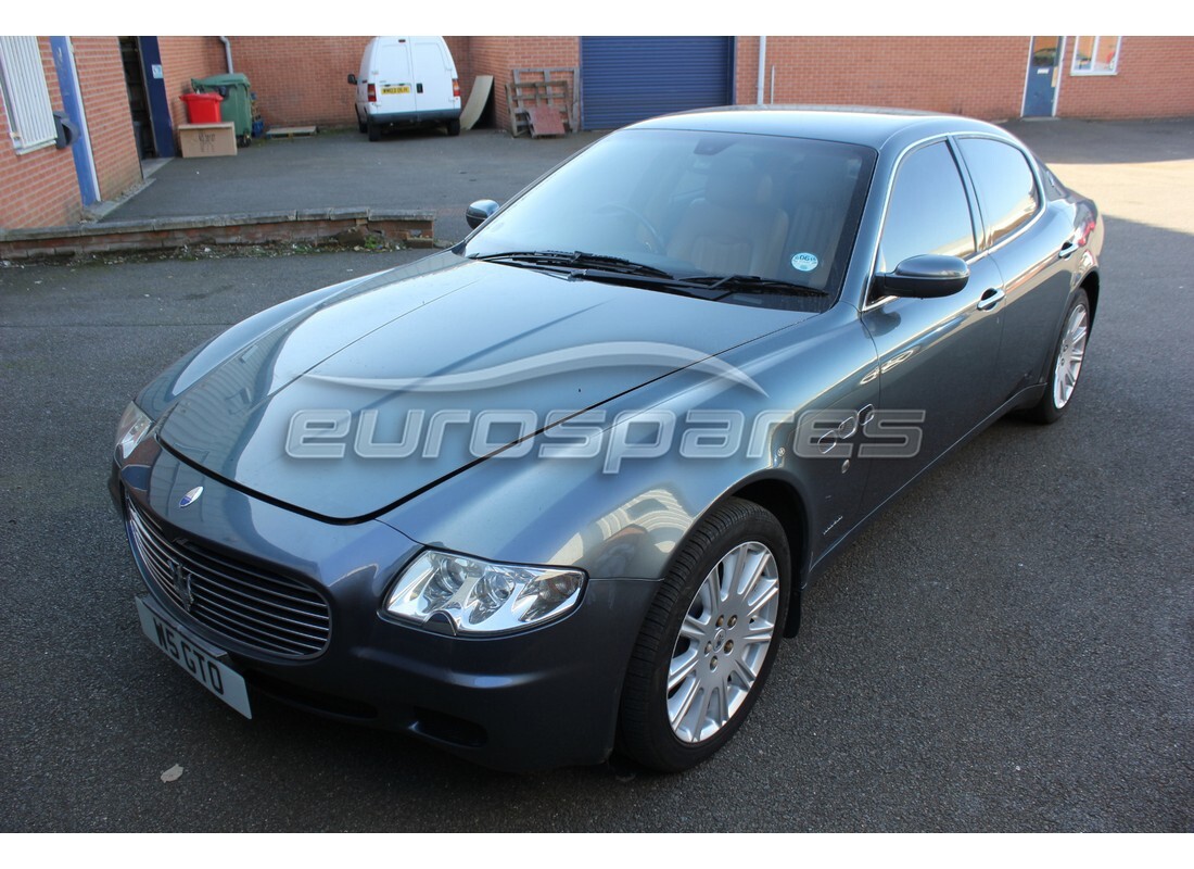 maserati qtp. (2003) 4.2 in preparazione per lo smantellamento presso eurospares