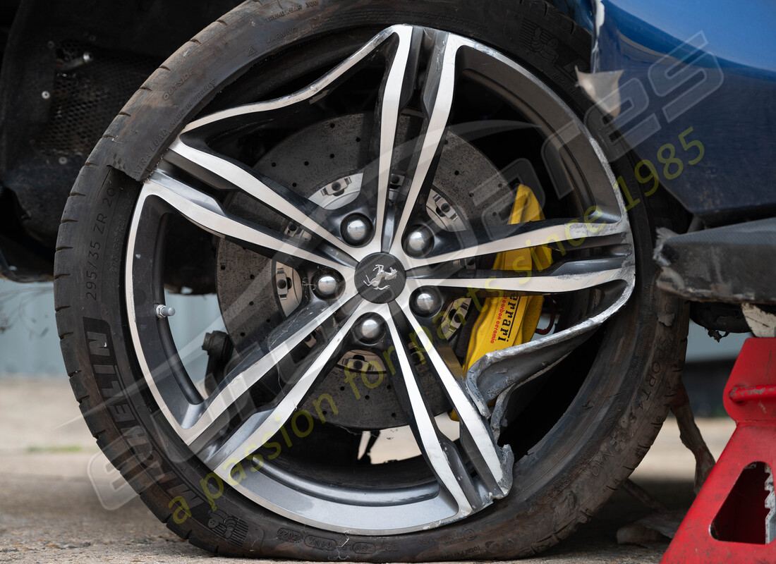ferrari gtc4 lusso (rhd) con tbc, in preparazione per lo smantellamento di #32